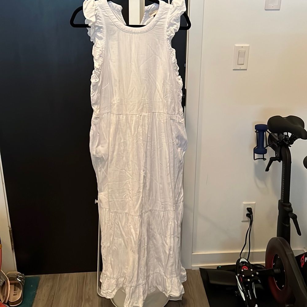 Universal thread by target - white crinkle maxi dress w ruffles - medium